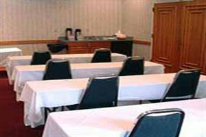 Hotel Ramada At River Ridge
