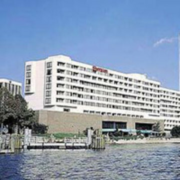 Hotel Sheraton Norfolk Waterside