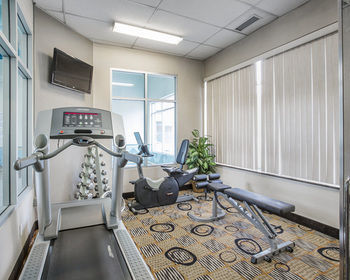 Hotel Comfort Inn & Suites South