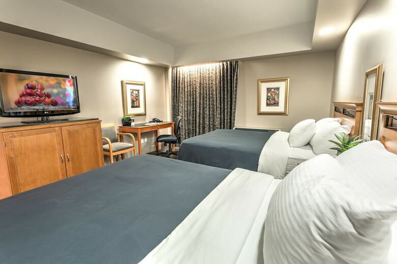 Hotel Executive Royal Inn North Calgary