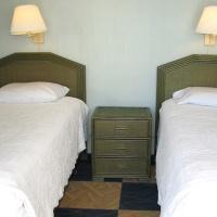 Ewa Hotel