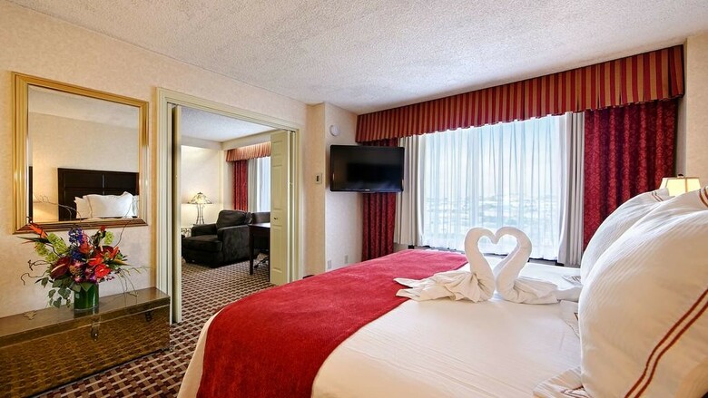 Best Western Plus Grosvenor Airport Hote