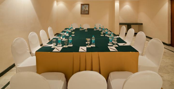 Hotel Mansingh Palace