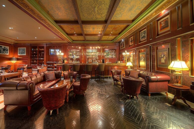 Royal Ascot Hotel