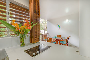 Hotel Reef Retreat