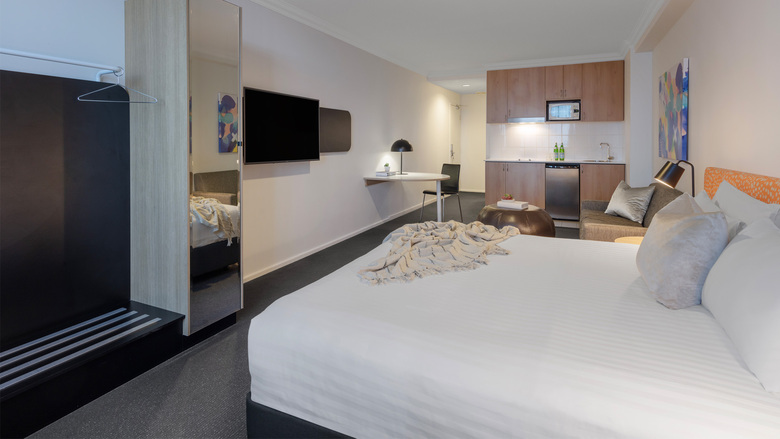 Hotel Mantra On Murray
