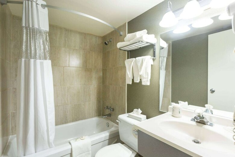 Hotel Days Inn Fallsview Casino