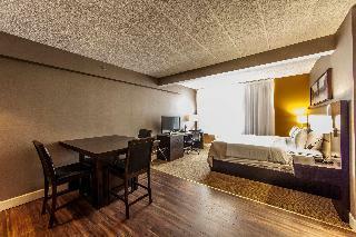 Hotel Holiday Inn Montreal Airport