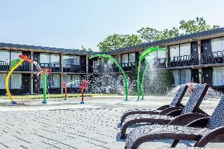 Hotel Holiday Inn Montreal Airport