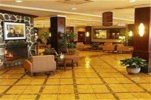 Hotel Holiday Inn Montreal Airport