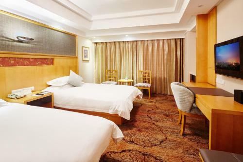 Huachen International Hotel