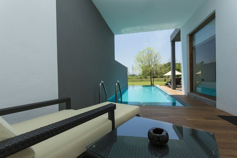 Hotel Aliya Resort & Spa