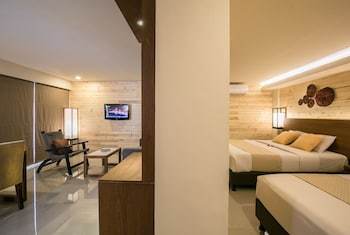 Hotel Casa Padma Suites