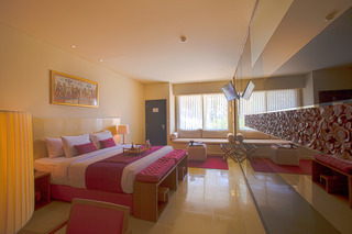 Hotel Sadara Boutique Beach Resort