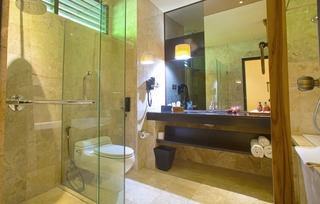 Hotel Sadara Boutique Beach Resort