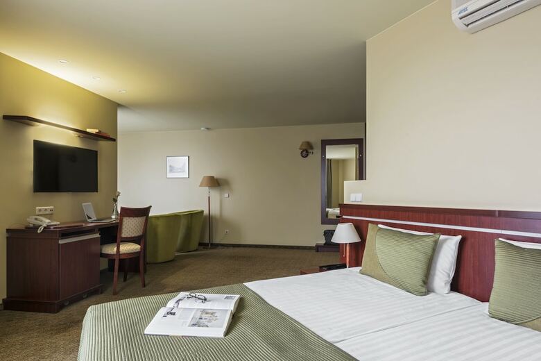 Hotel Congress