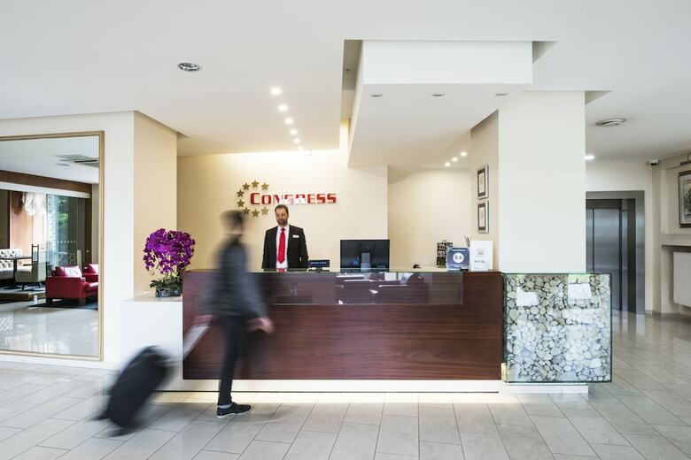 Hotel Congress