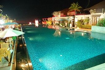 Hotel The Oriental Beach Resort