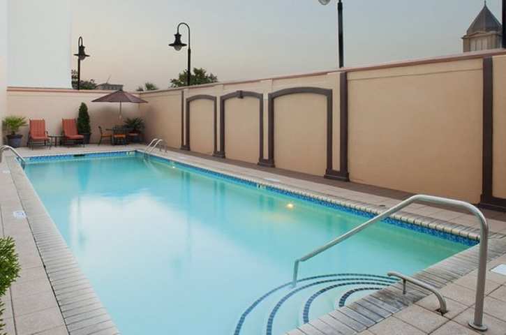 Doubletree Hotel Historic Savannah
