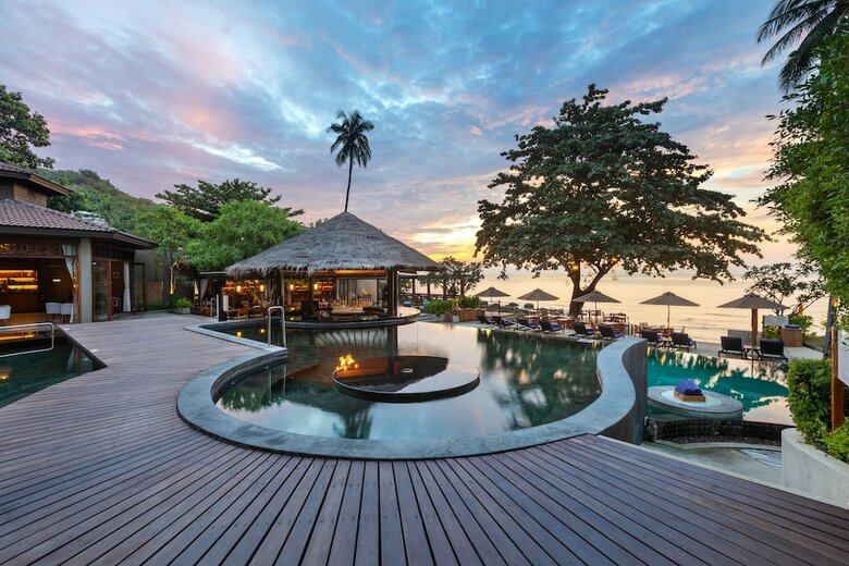 Hotel Outrigger Koh Samui Beach Resort