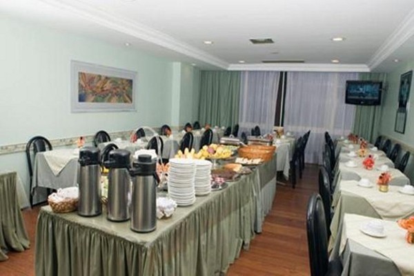 Hotel Plaza Apolo