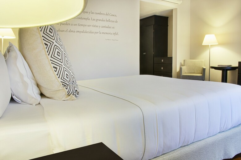 Hotel Movich Casa Del Alf�rez