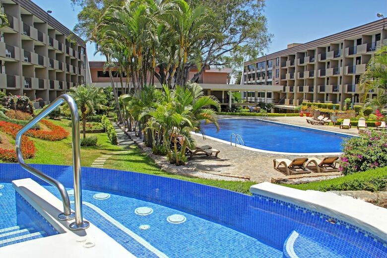 Best Western Irazu Hotel & Casino