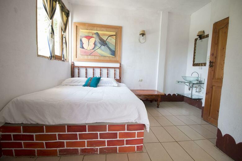 Eco Hotel Uxlabil Atitl�n(hdo)