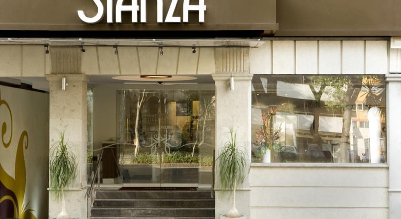 Stanza Hotel