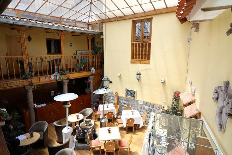 Hotel & Mirador Los Apus