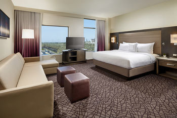 Anaheim Jolly Roger Hotel