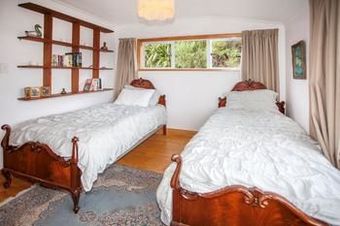 Agroturismo Nightingale Falls Farmstay Retreat