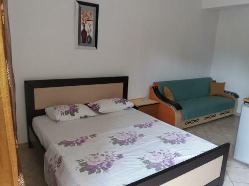 Ksamil Apartments