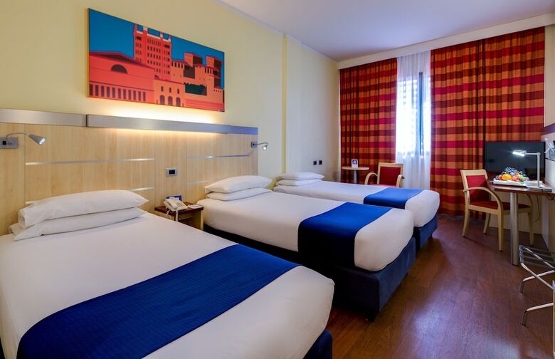 Hotel Holiday Inn Express Parma