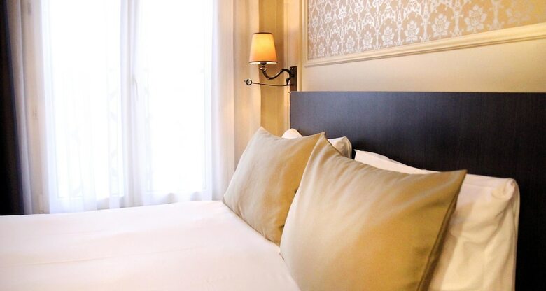 Hotel Best Western Le Montmartre - Saint Pierre