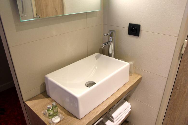 Hotel Best Western Le Montmartre - Saint Pierre