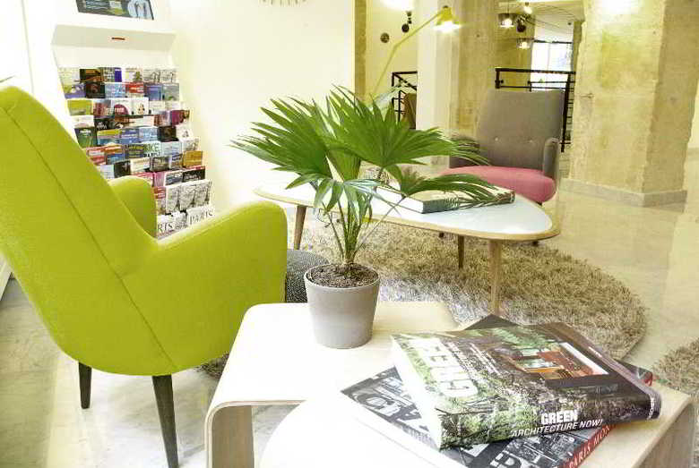 Hotel Palm Opera
