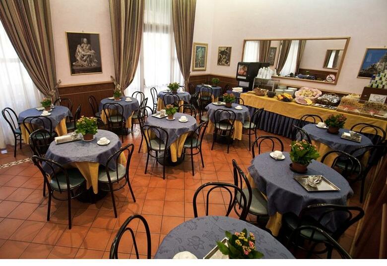 Hotel Emmaus