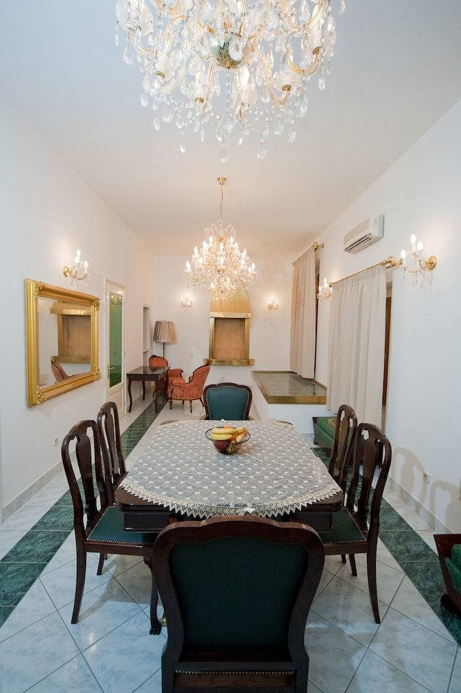 Apartments Villa Castello