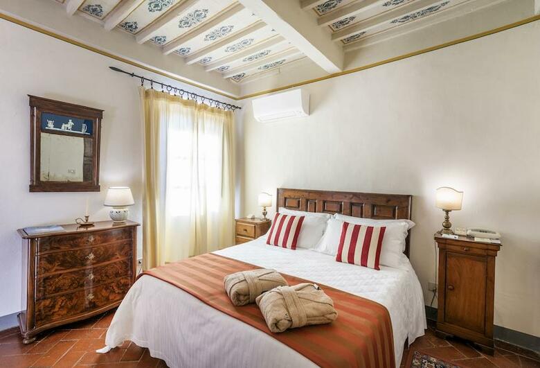 Hotel Relais Vignale