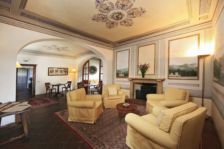 Hotel Relais Vignale