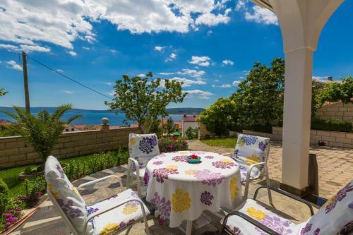 Three-bedroom Apartment In Crikvenica XI