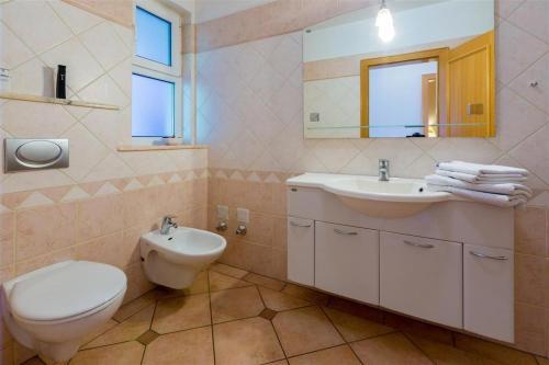 One-bedroom Apartment In Crikvenica Lvii