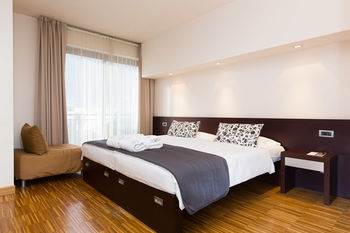 Astoria Park Hotel