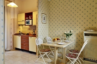 Aurelia Residence