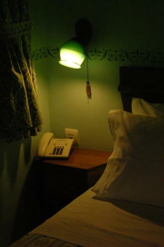 Hostal Barefoot Bay Resort Motel