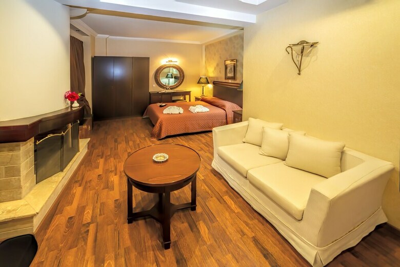 Olympus Mediterranean Boutique Hotel