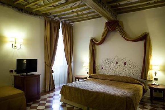 Hotel Antica Dimora Alla Rocca