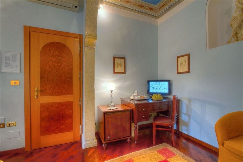 Hotel Residenza In Farnese