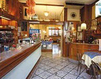 Hotel Elena